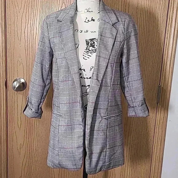 Stoosh classic preppy plaid checkered open roll tab sleeve blazer - Picture 3 of 4